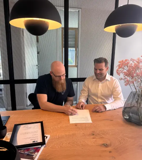 Mehr Struktur für Deine Praxis-IT: Jaan Klomparend wird COO bei Weissheit