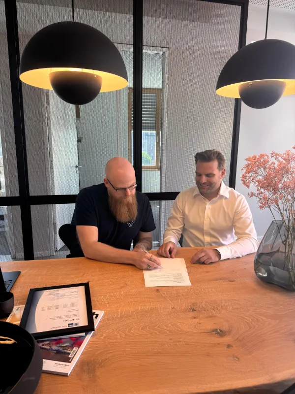 jaan-klomparend-coo-unterschrift
